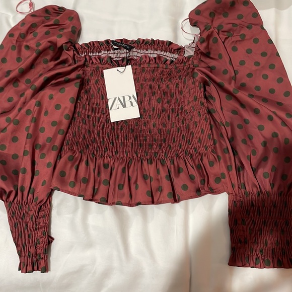 NWT Zara Satin Burgundy Red & Green Polka Dot Smocked Puff Sleeve Top in size M - Picture 5 of 10